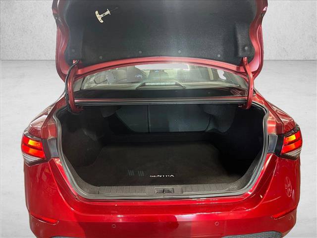 Used 2025 Nissan Sentra SV FWD image 4