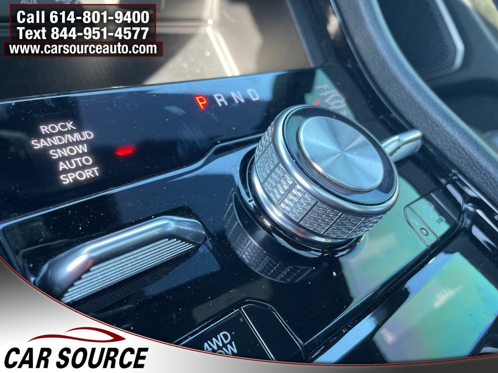 Used 2023 Jeep Grand Cherokee Overland w/ Luxury Tech Group IV image 26