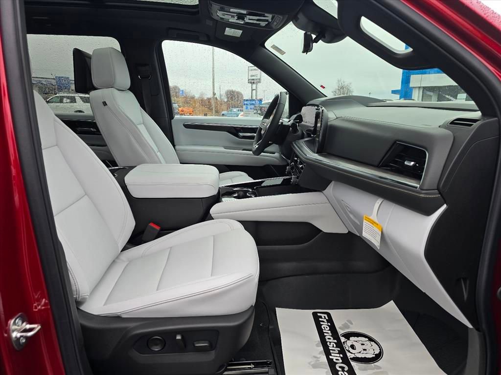 New 2026 Chevrolet Suburban Premier image 11