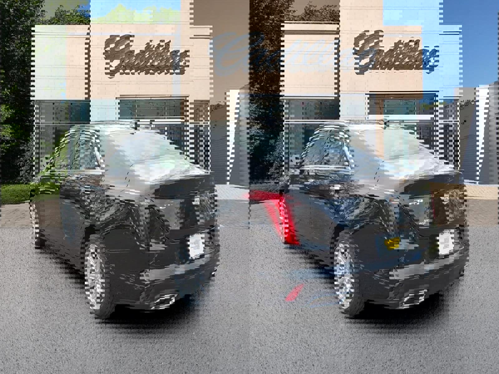 New 2026 Cadillac CT4 Luxury AWD/4WD image 3