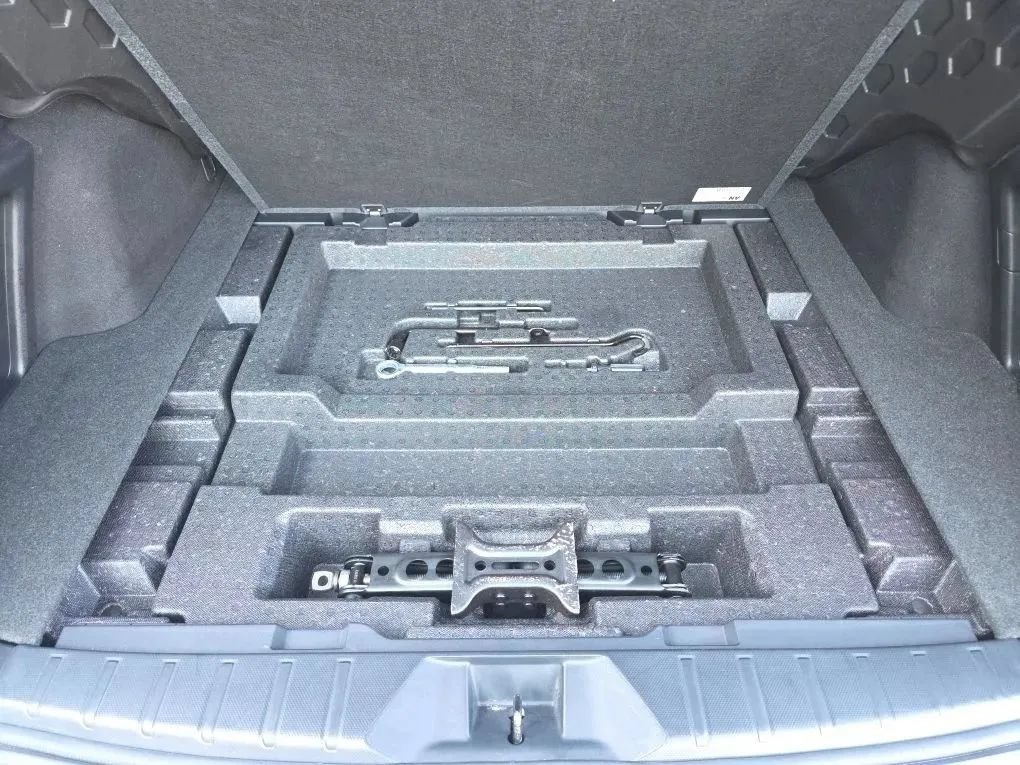 Used 2021 Subaru Outback Premium AWD/4WD image 49