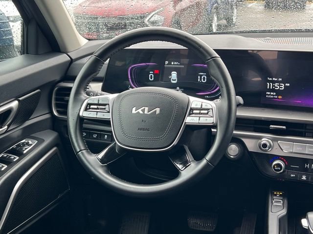 Certified 2025 Kia Telluride S image 16