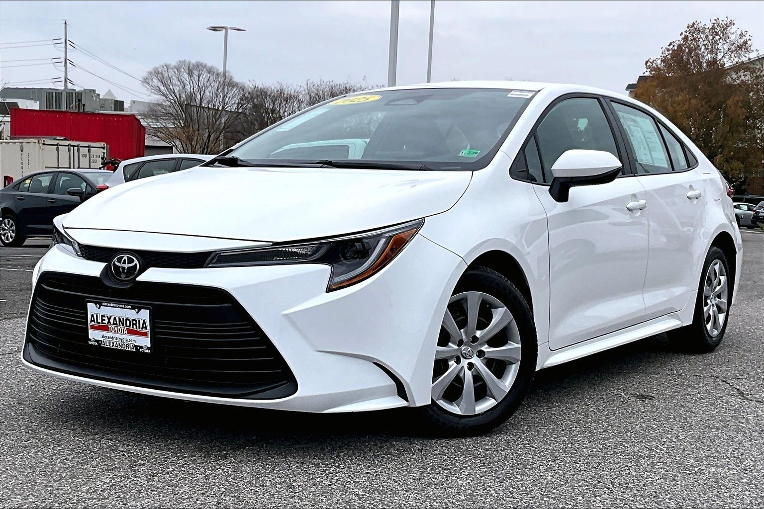 Used 2025 Toyota Corolla LE image 1