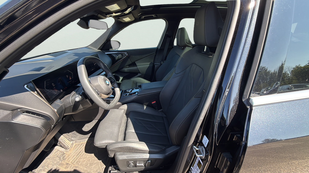 Used 2025 BMW X3 xDrive30i w/ Convenience Package AWD/4WD image 19