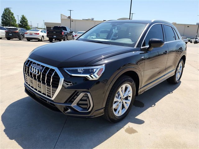 New 2025 Audi Q3 2.0T Premium Plus image 3