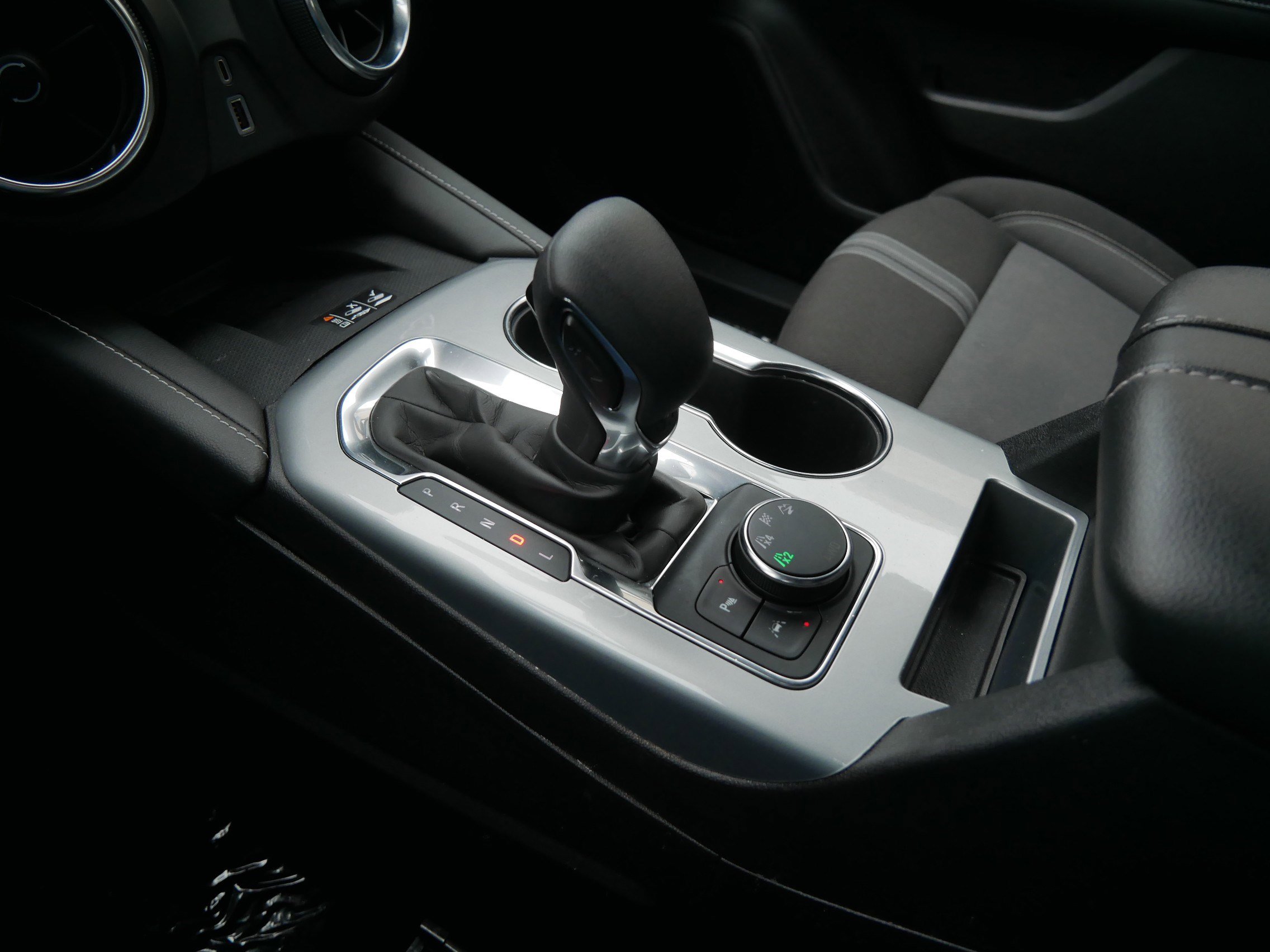 Used 2024 Chevrolet Blazer LT w/ Convenience Package image 24