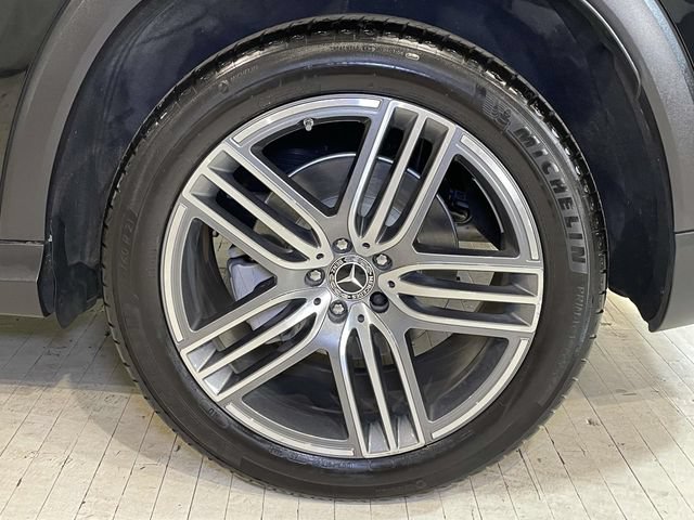 Used 2024 Mercedes-Benz GLS 450 4MATIC image 12