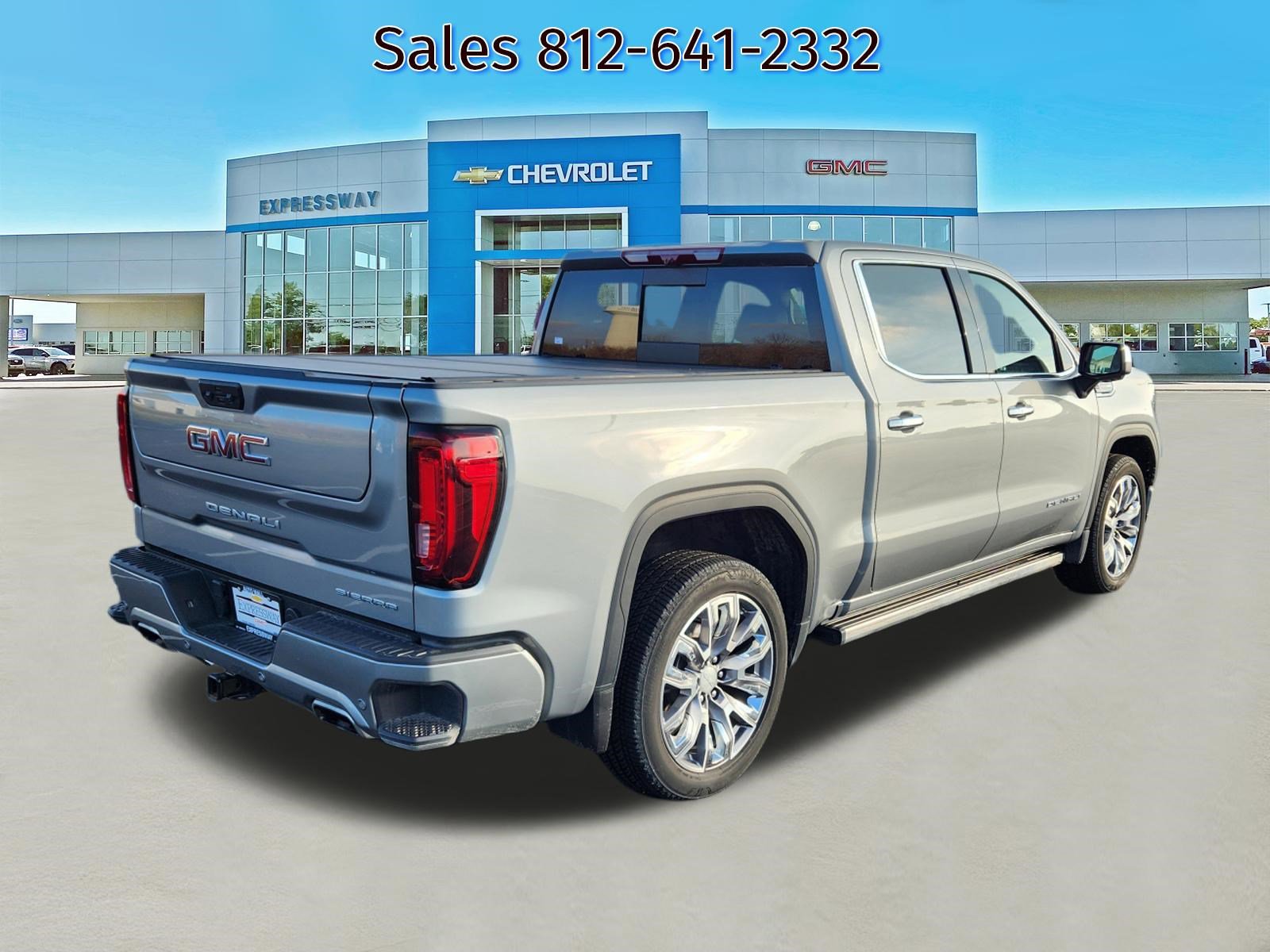 Used 2024 GMC Sierra 1500 Denali image 7