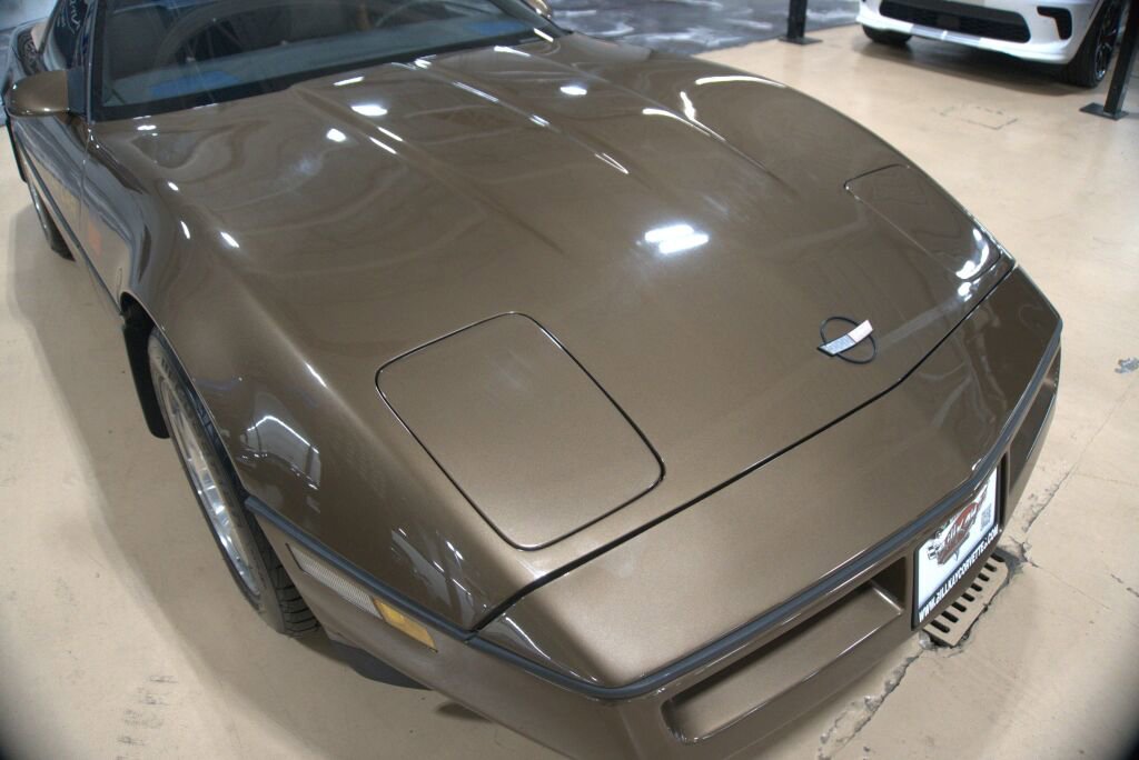 Used 1986 Chevrolet Corvette Convertible image 34