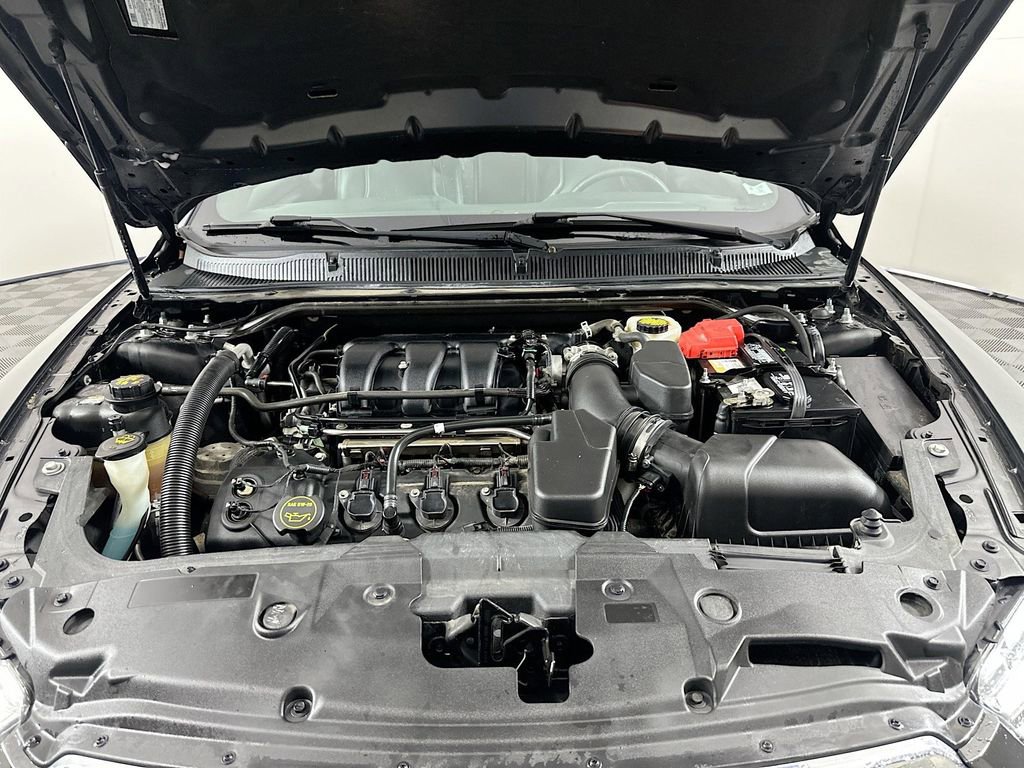 Used 2015 Ford Taurus SEL w/ Equipment Group 201A image 26