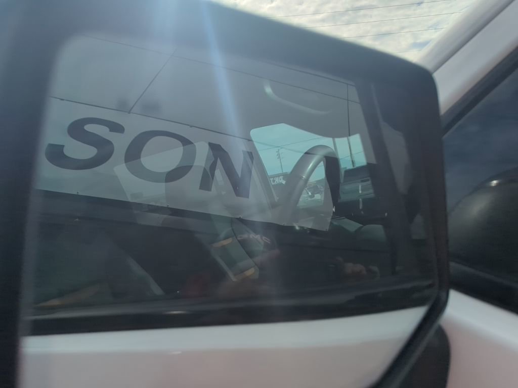 Used 2024 GMC Sierra 1500 AT4 w/ Technology Package image 27