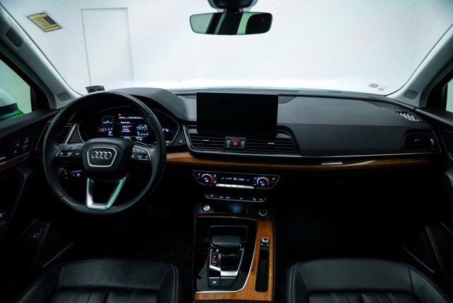 Used 2023 Audi Q5 2.0T Premium Plus w/ Premium Plus Package image 19