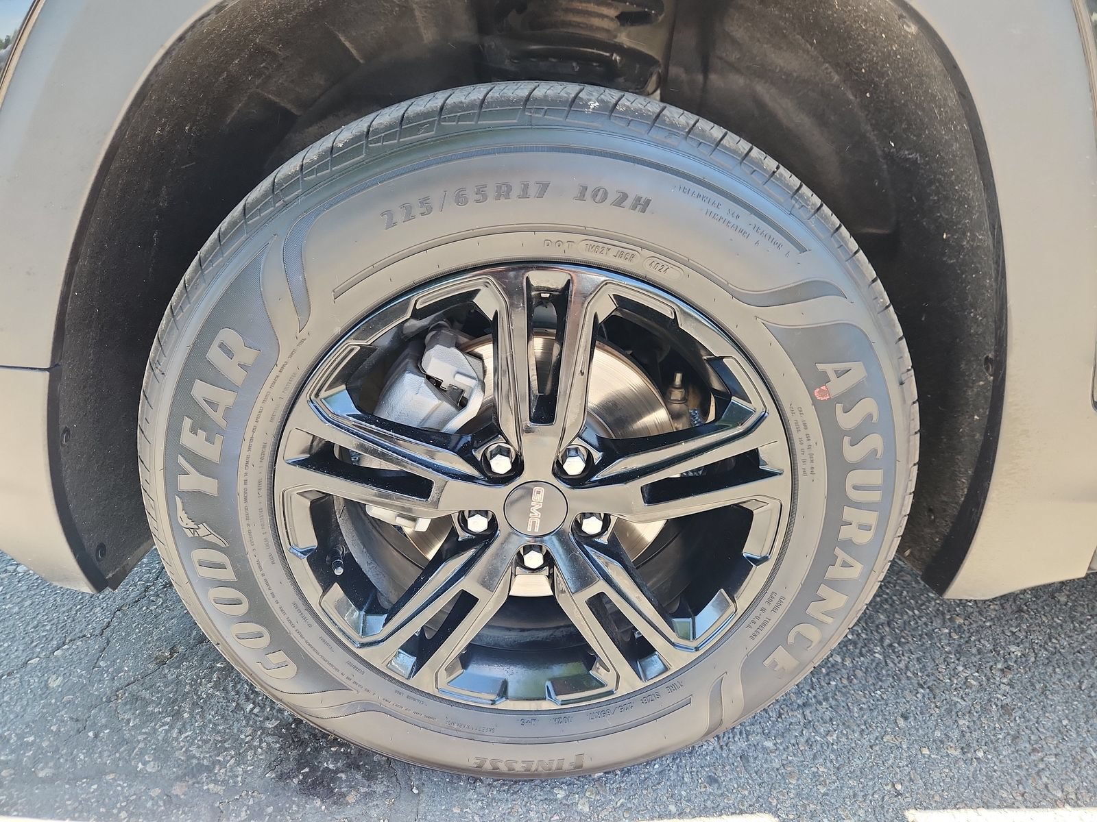 Used 2024 GMC Terrain AT4 AWD/4WD image 16