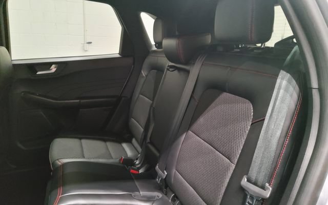 Used 2023 Ford Escape ST-Line w/ Tech Pack #1 FWD image 23