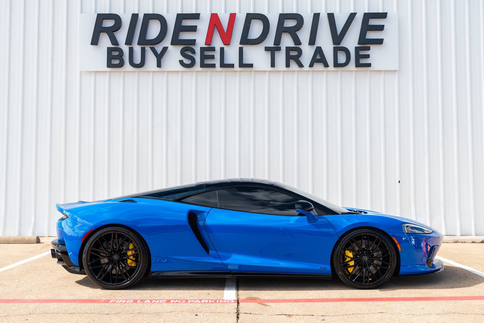 Used 2026 McLaren GTS RWD image 8