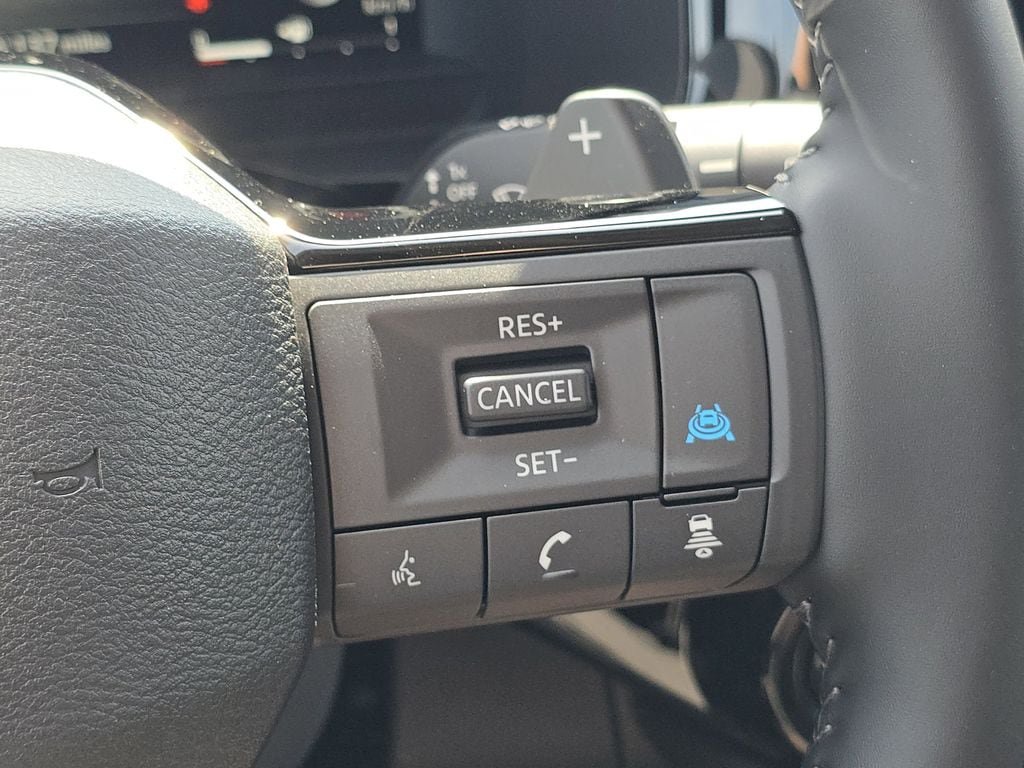 New 2026 Nissan Pathfinder SL AWD/4WD image 7