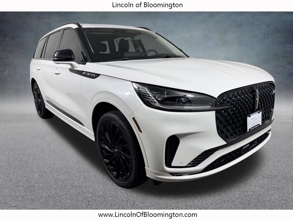 Used 2025 Lincoln Aviator Reserve w/ Jet Appearance Package AWD/4WD image 10