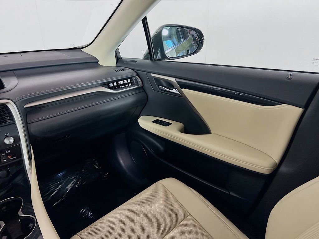 Used 2021 Lexus RX 350 FWD w/ Accessory Package image 22