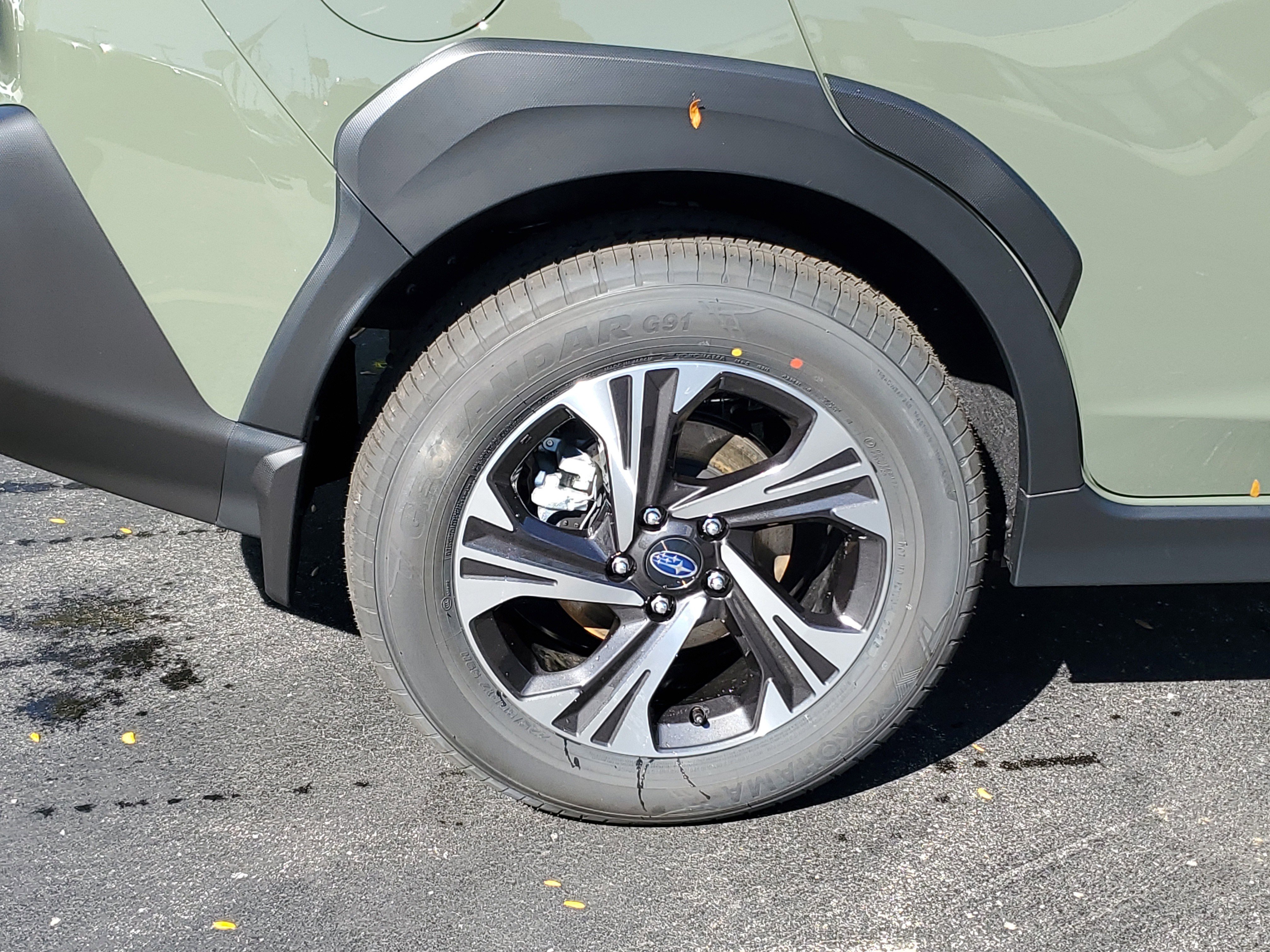 New 2026 Subaru Crosstrek 2.5i Premium image 5