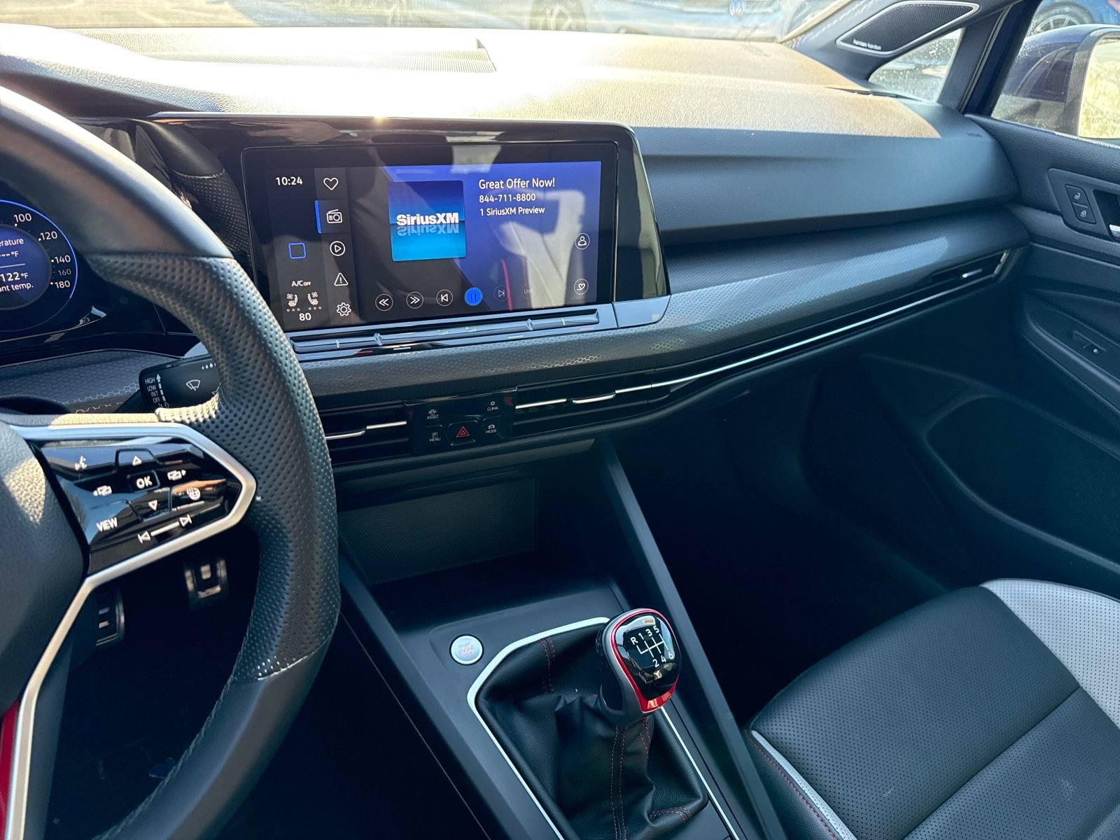 Certified 2022 Volkswagen GTI SE w/ SE Leather Package image 18