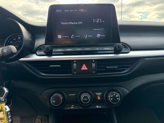 Used 2022 Kia Forte FE image 30