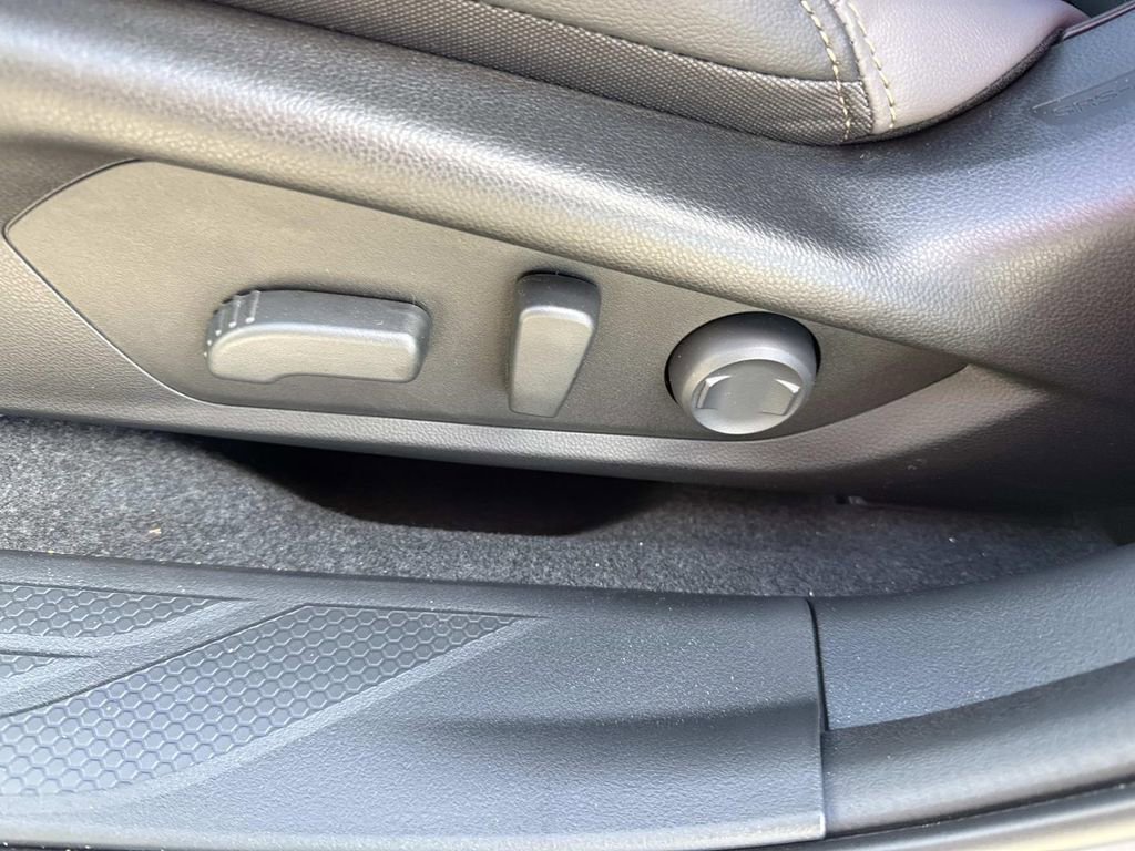 New 2026 Subaru Outback Limited image 25