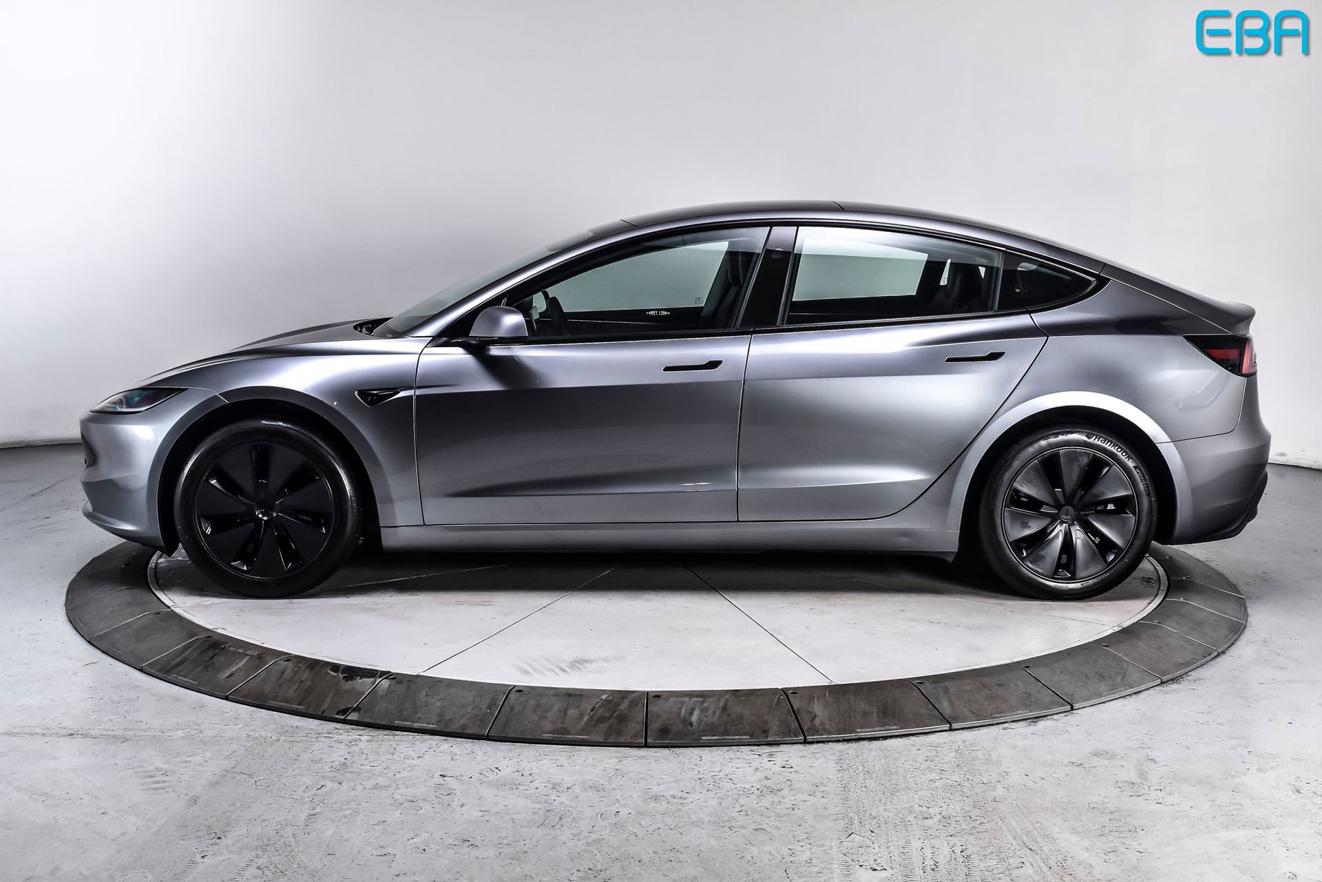 Used 2025 Tesla Model 3 Long Range image 3
