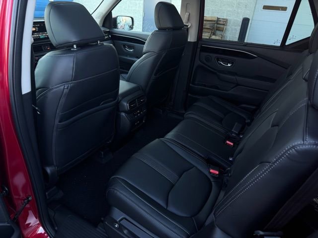 New 2025 Honda Pilot Touring image 20