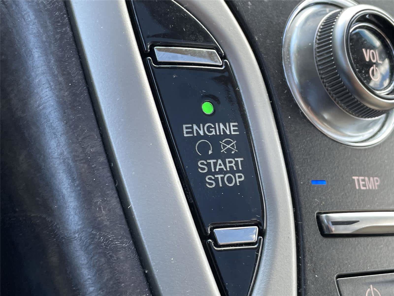 Used 2019 Lincoln Nautilus Reserve AWD/4WD image 23