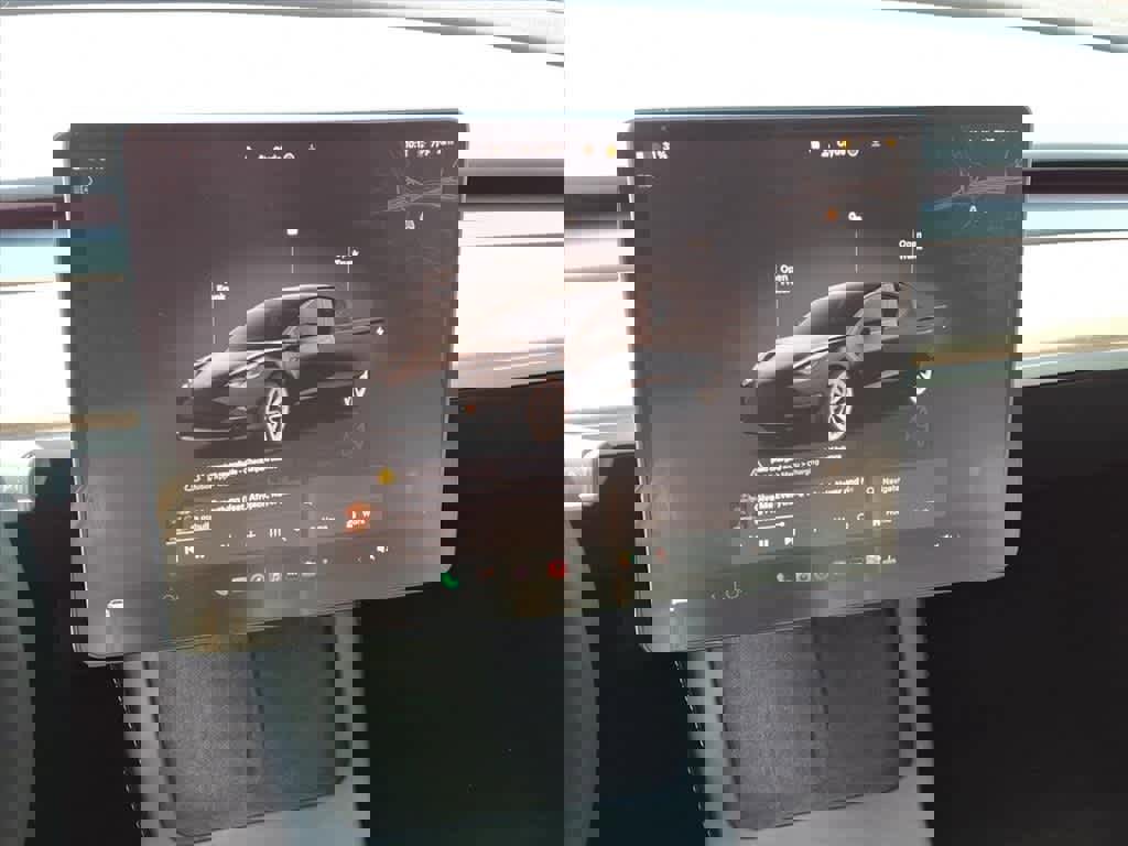 Used 2022 Tesla Model 3 Long Range image 21