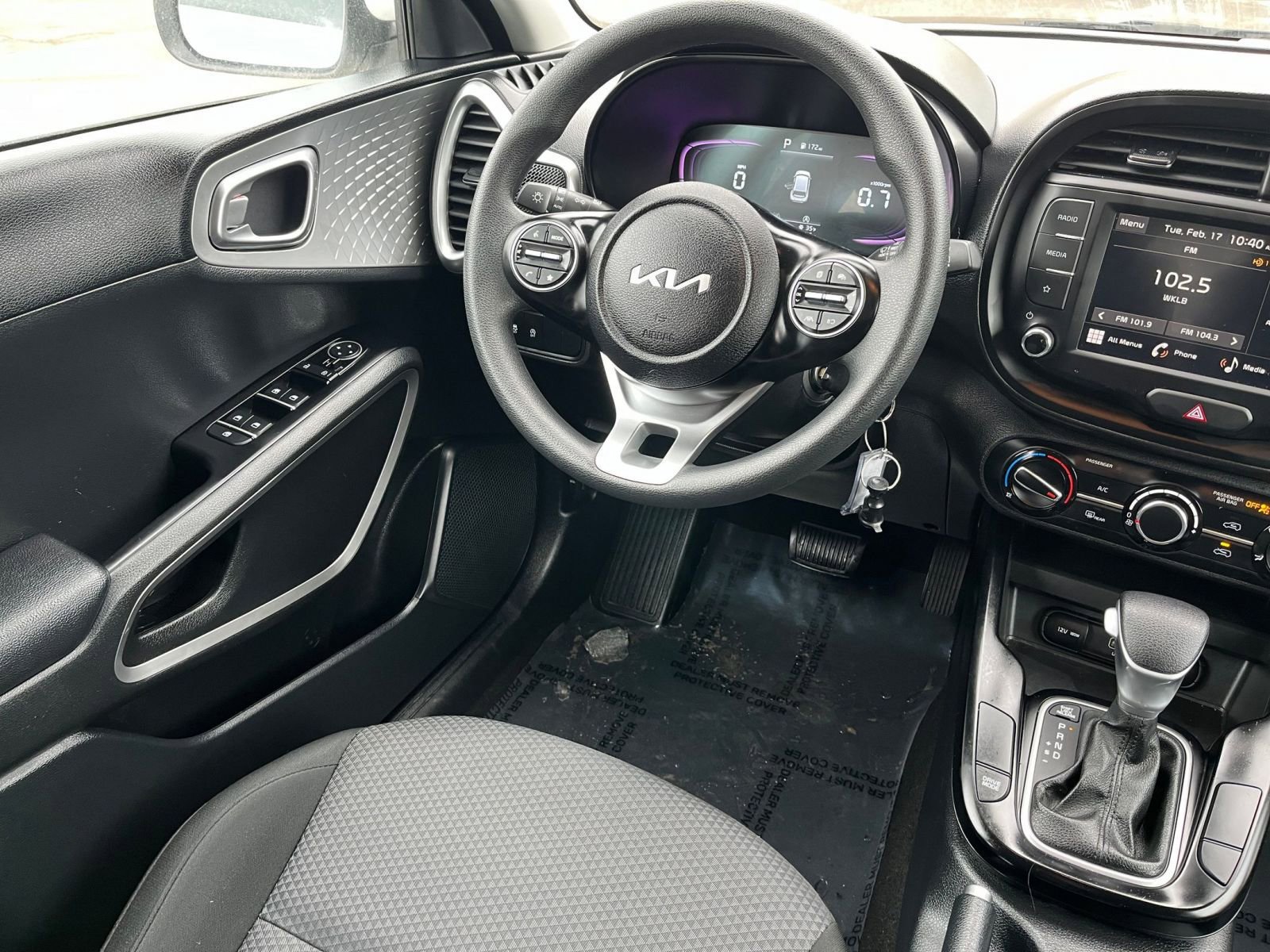 Used 2025 Kia Soul LX w/ LX Technology Package image 30