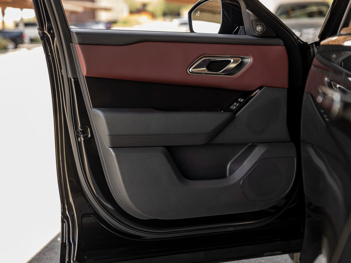 New 2026 Land Rover Range Rover Velar Autobiography image 12