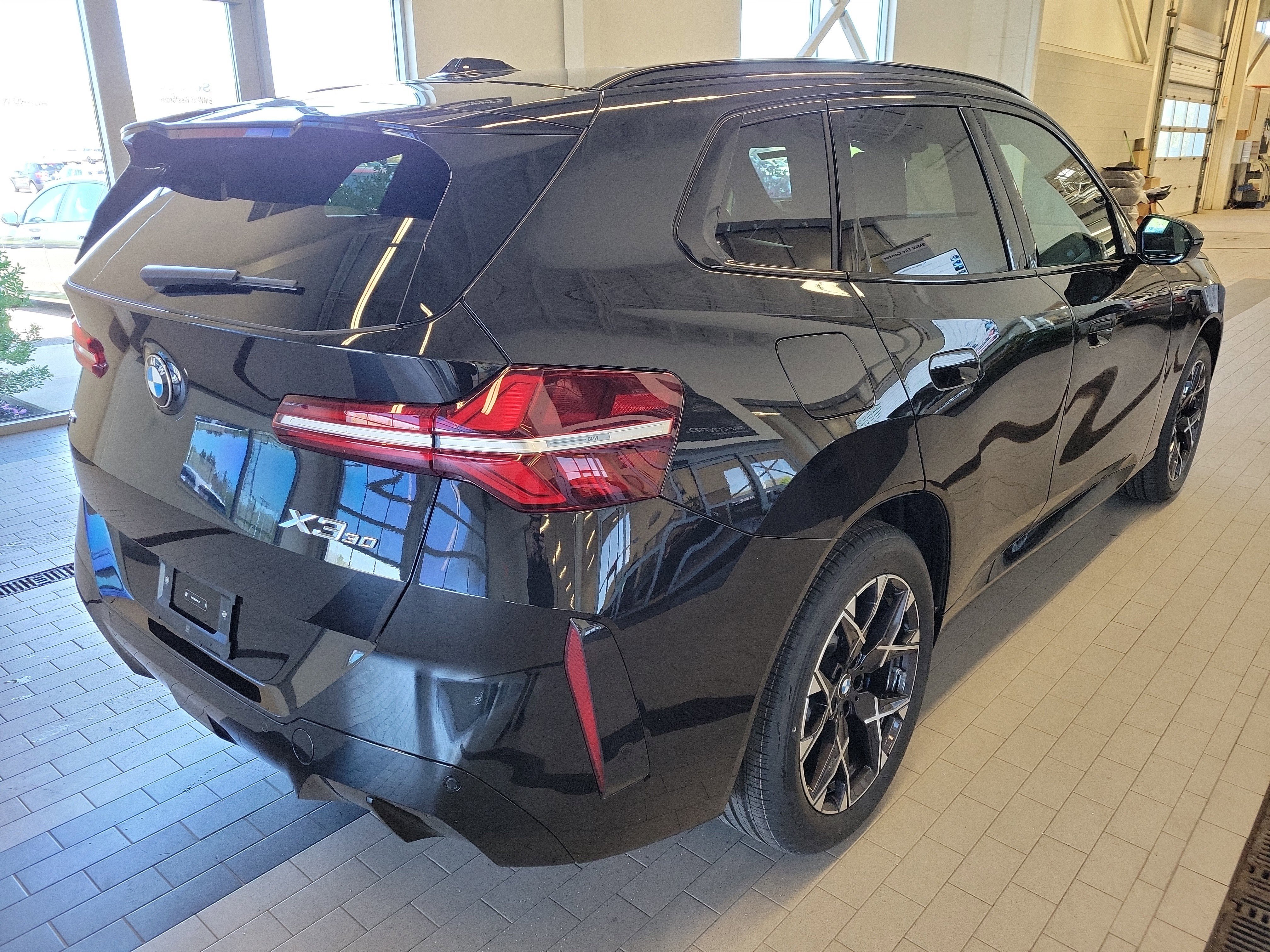 New 2026 BMW X3 xDrive30 w/ M Sport Package AWD/4WD image 7