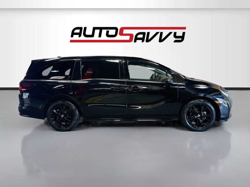 Used 2024 Honda Odyssey Sport image 8