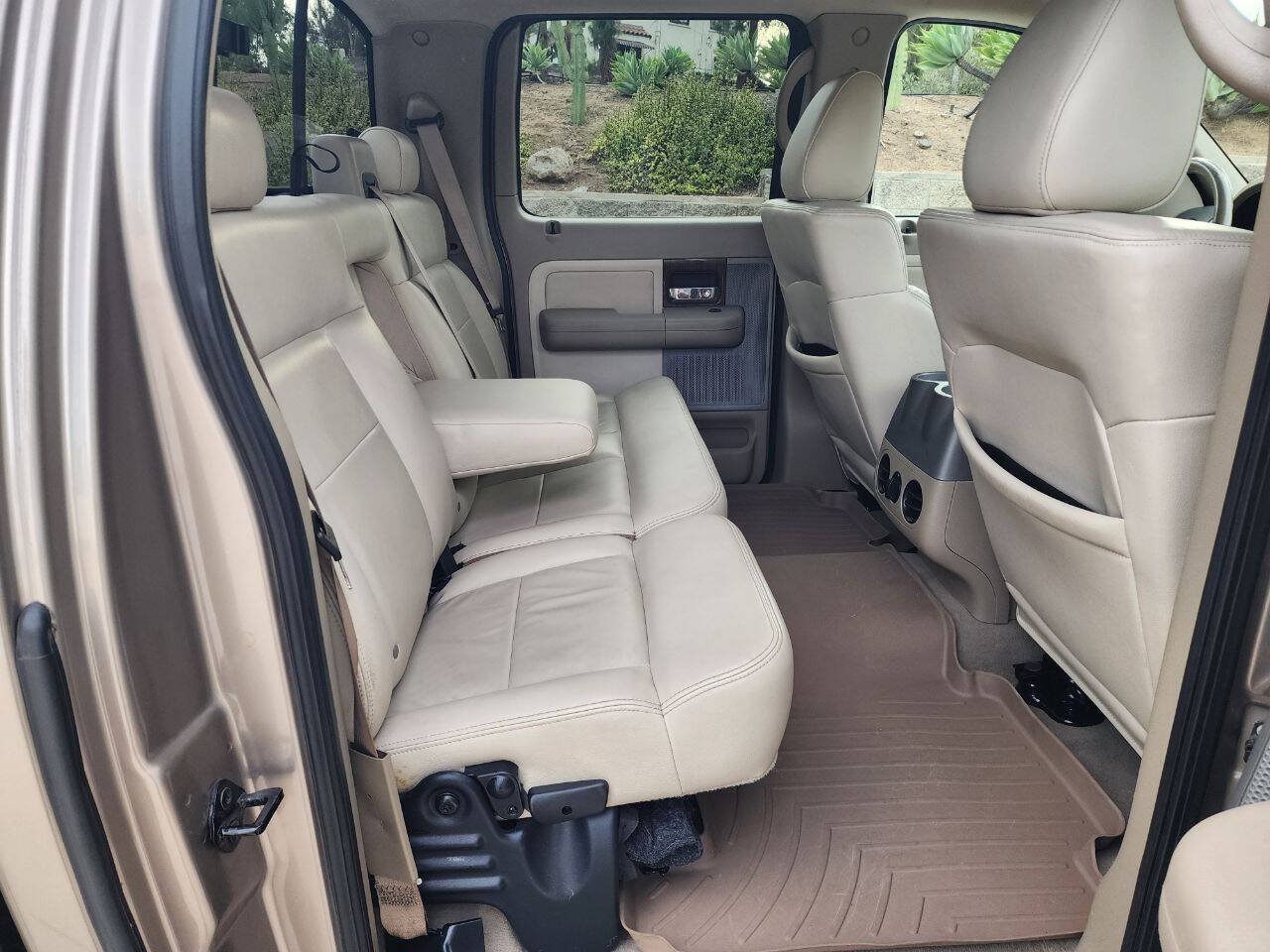 Used 2004 Ford F150 Lariat RWD image 19