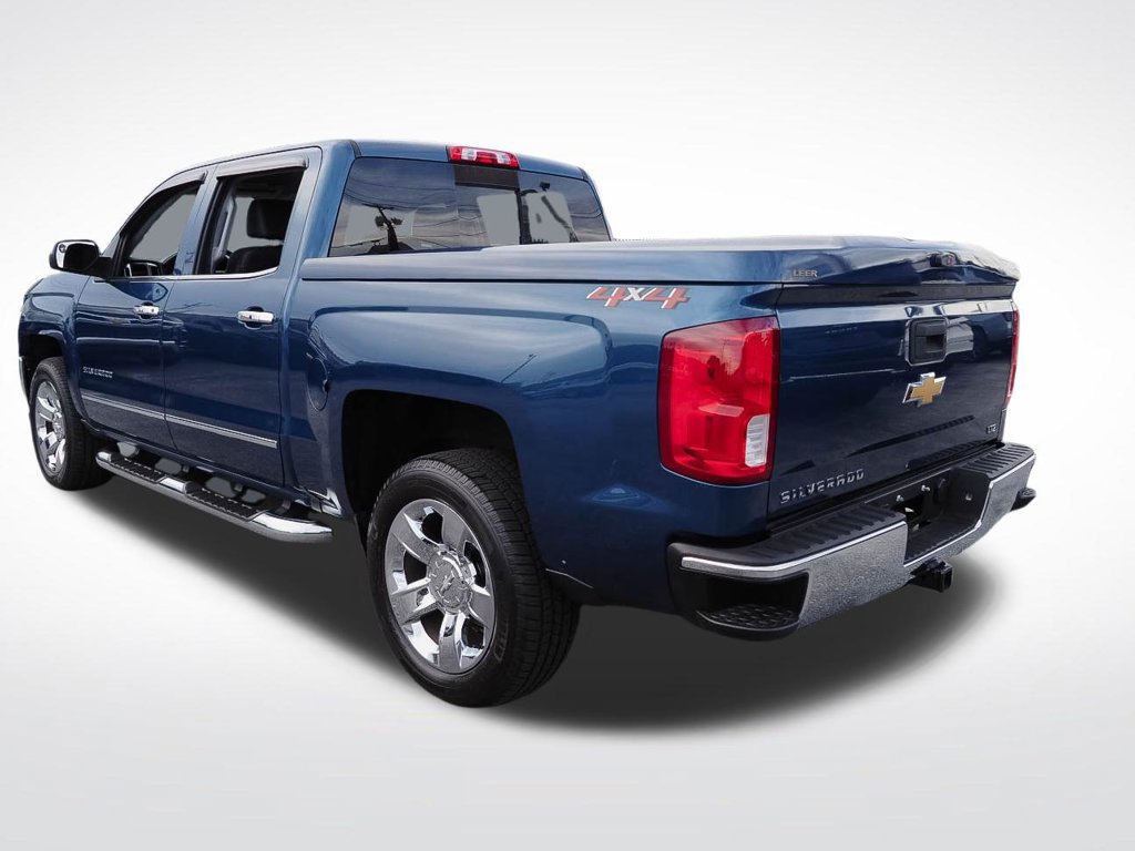 Used 2018 Chevrolet Silverado 1500 LTZ w/ Sport Package AWD/4WD image 5