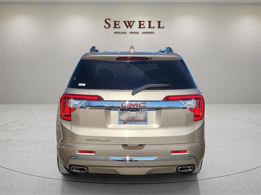 Certified 2022 GMC Acadia Denali w/ Denali Ultimate Package image 4