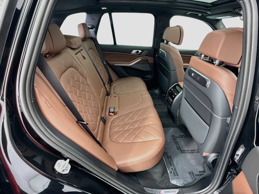 New 2026 BMW X5 xDrive40i w/ M Sport Package AWD/4WD image 21
