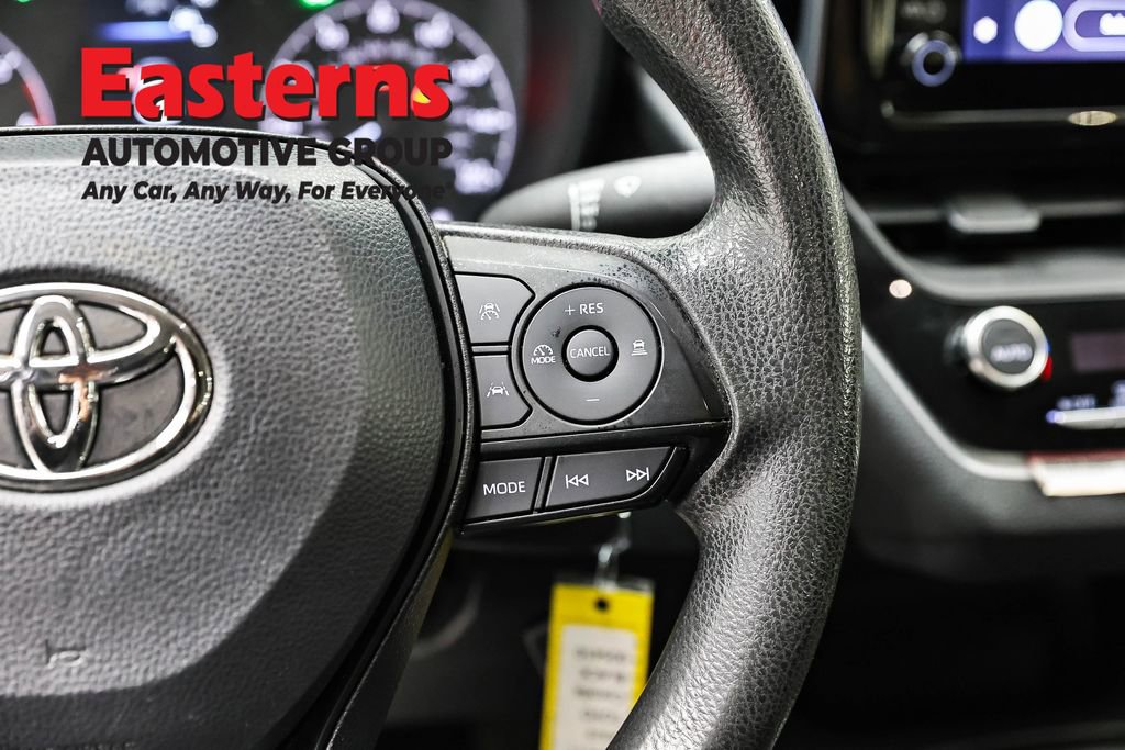Used 2023 Toyota Corolla LE FWD image 16