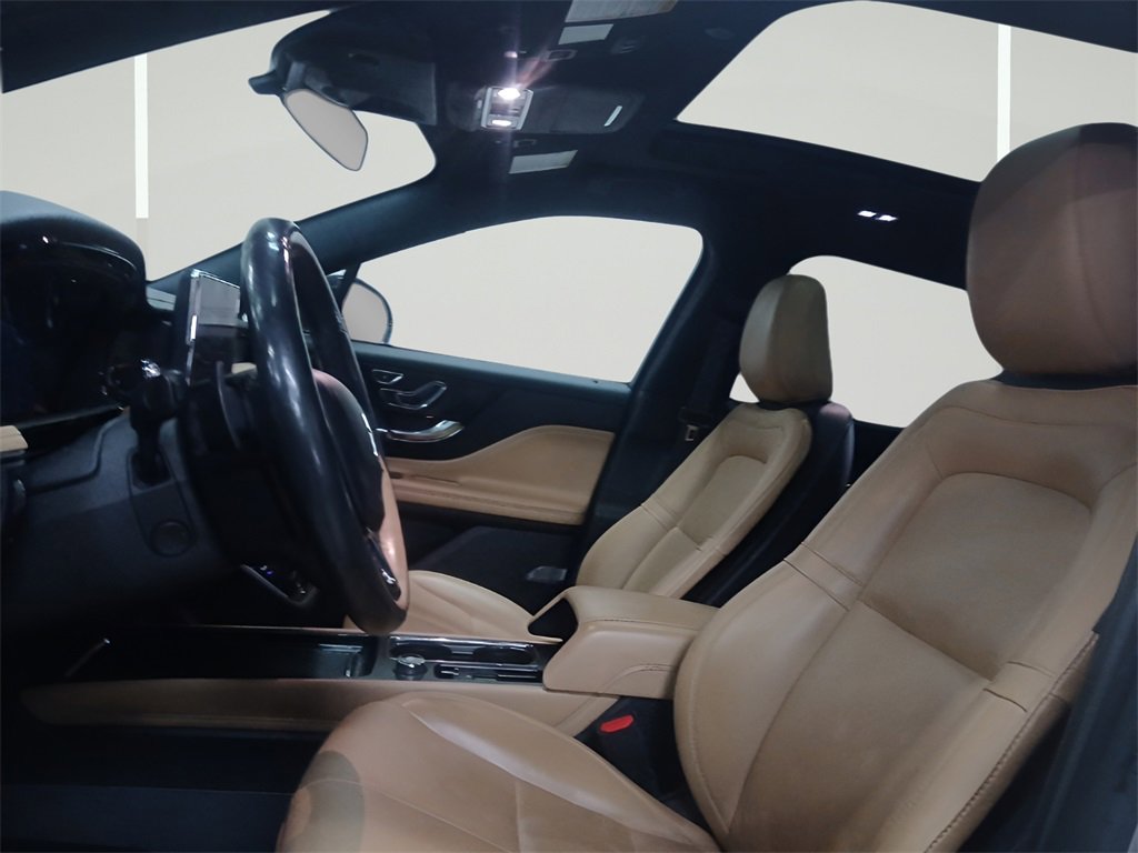 Used 2021 Lincoln Corsair Reserve image 17