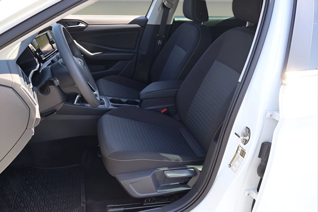 Used 2023 Volkswagen Jetta S FWD image 11