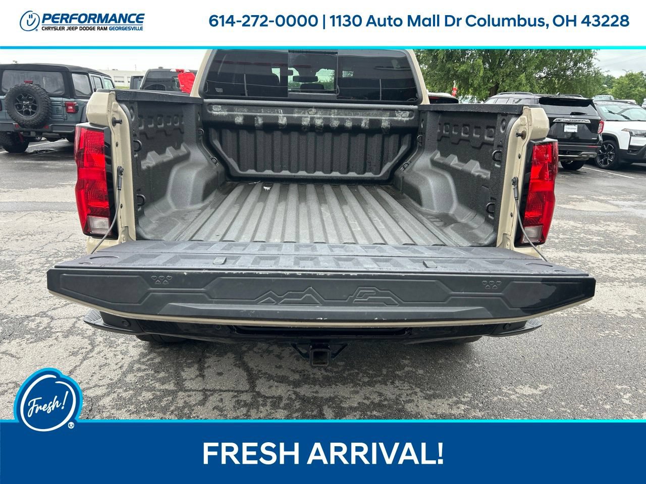 Used 2024 Chevrolet Colorado Trail Boss w/ Technology Package AWD/4WD image 15