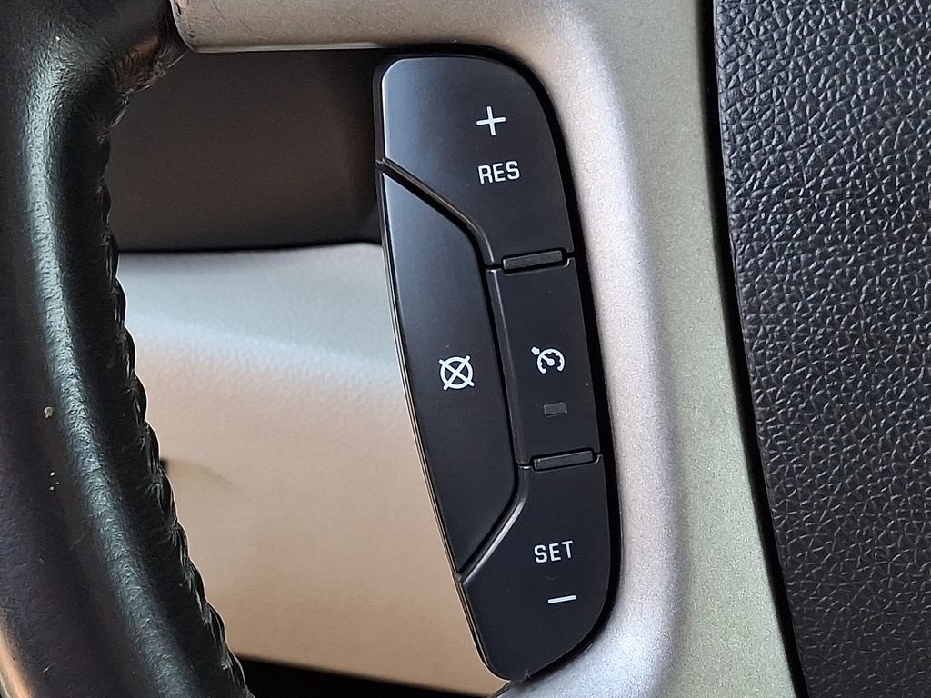 Used 2008 Chevrolet Silverado 2500 LT AWD/4WD image 19