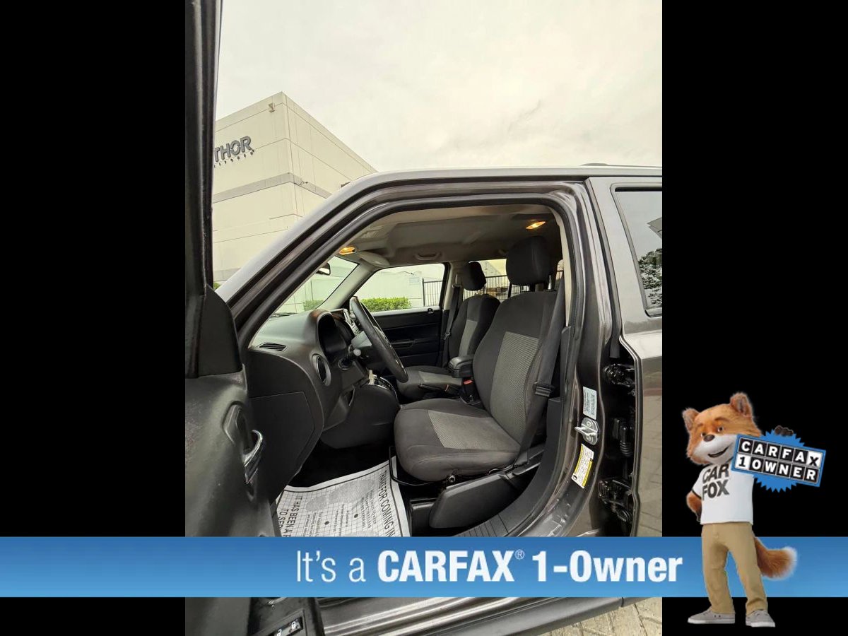Used 2016 Jeep Patriot Sport w/ Power Value Group FWD image 22