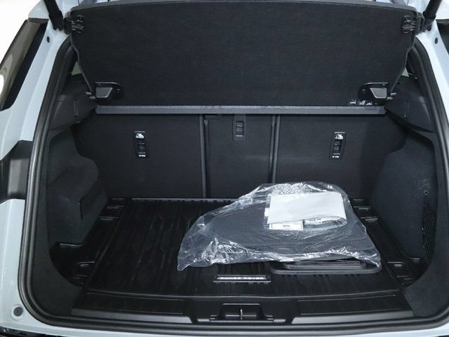 Certified 2025 Land Rover Range Rover Evoque S AWD/4WD image 29