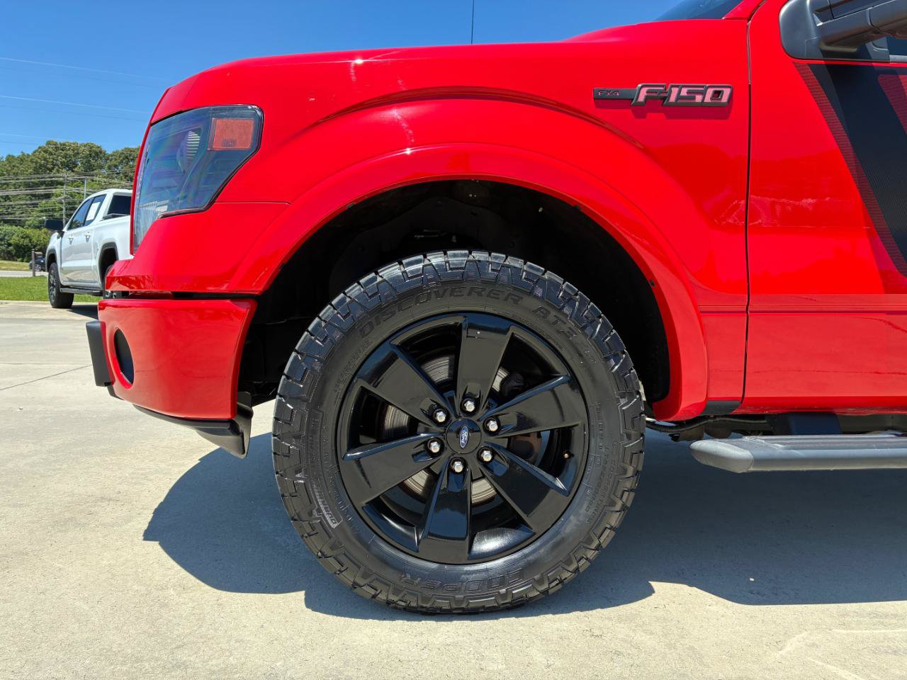 Used 2014 Ford F150 FX4 w/ FX Appearance Package AWD/4WD image 7