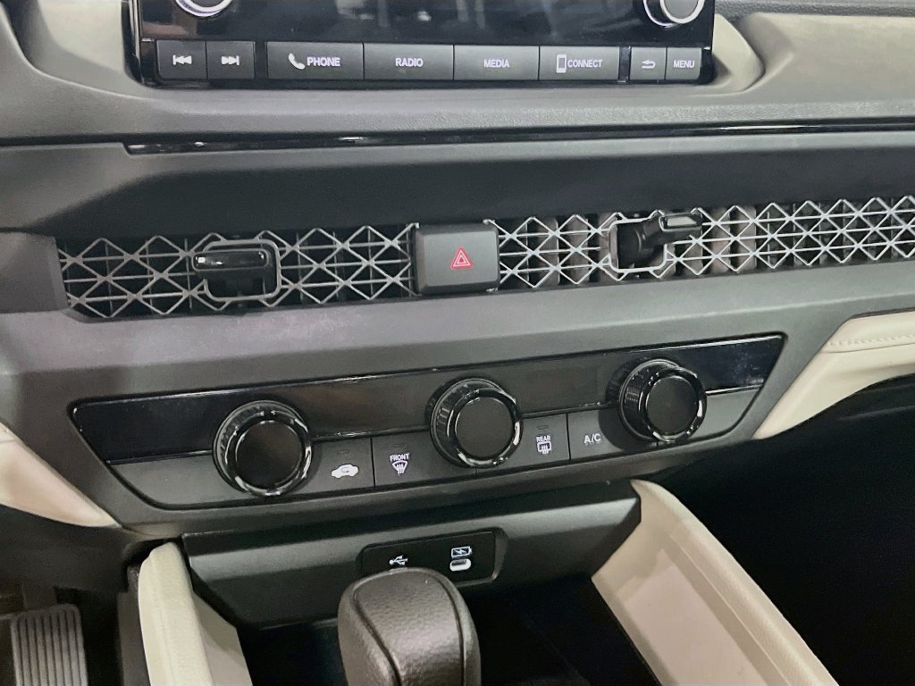 Used 2025 Honda Accord LX image 23