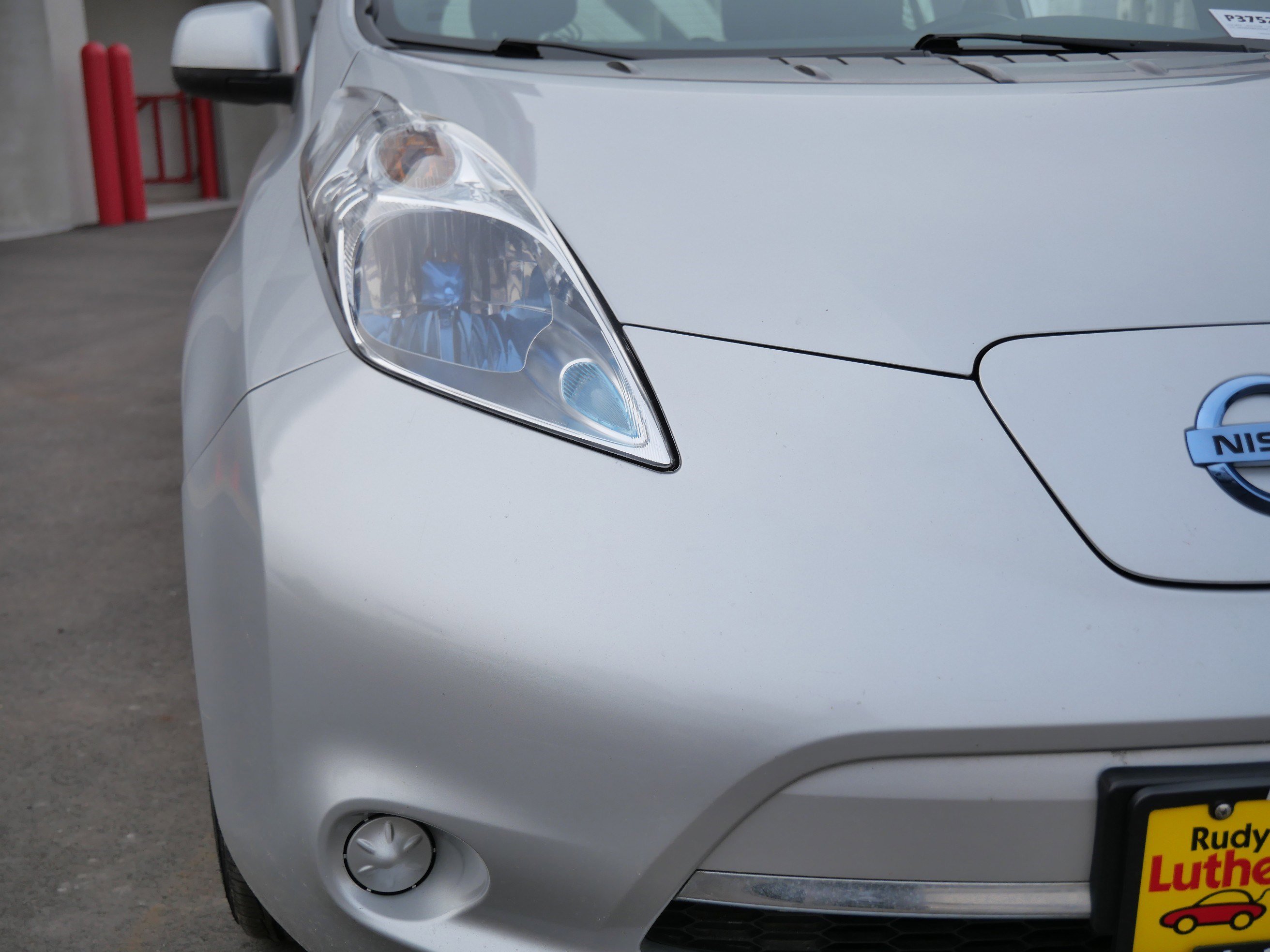 Used 2013 Nissan Leaf S image 16