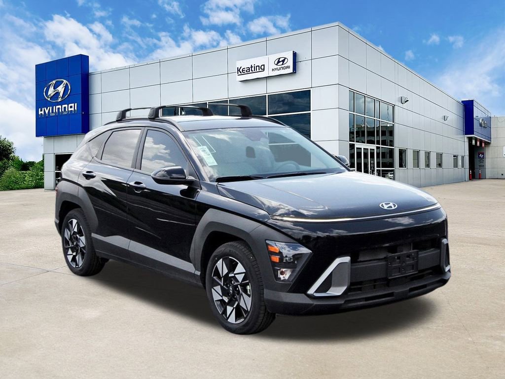 Certified 2025 Hyundai Kona SEL image 3