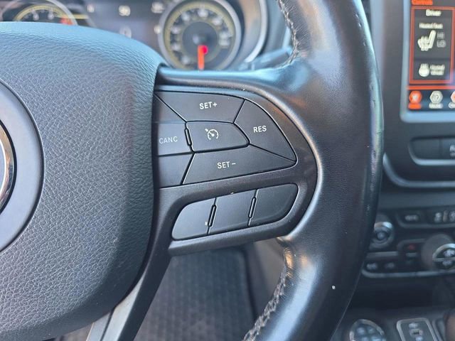 Used 2021 Jeep Cherokee Trailhawk w/ Trailer Tow Group image 24